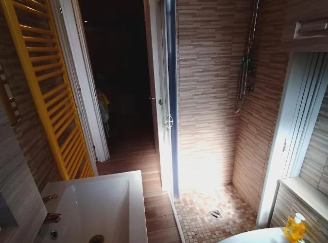 Alcova Nicolo Biondo *